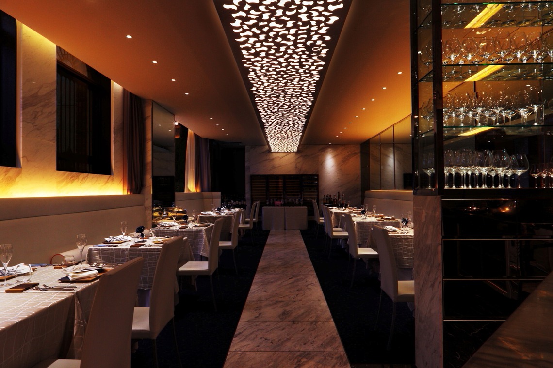 森安　照が撮影した「ワイン・シャンパン・レストラン内観・イメージカット」の写真