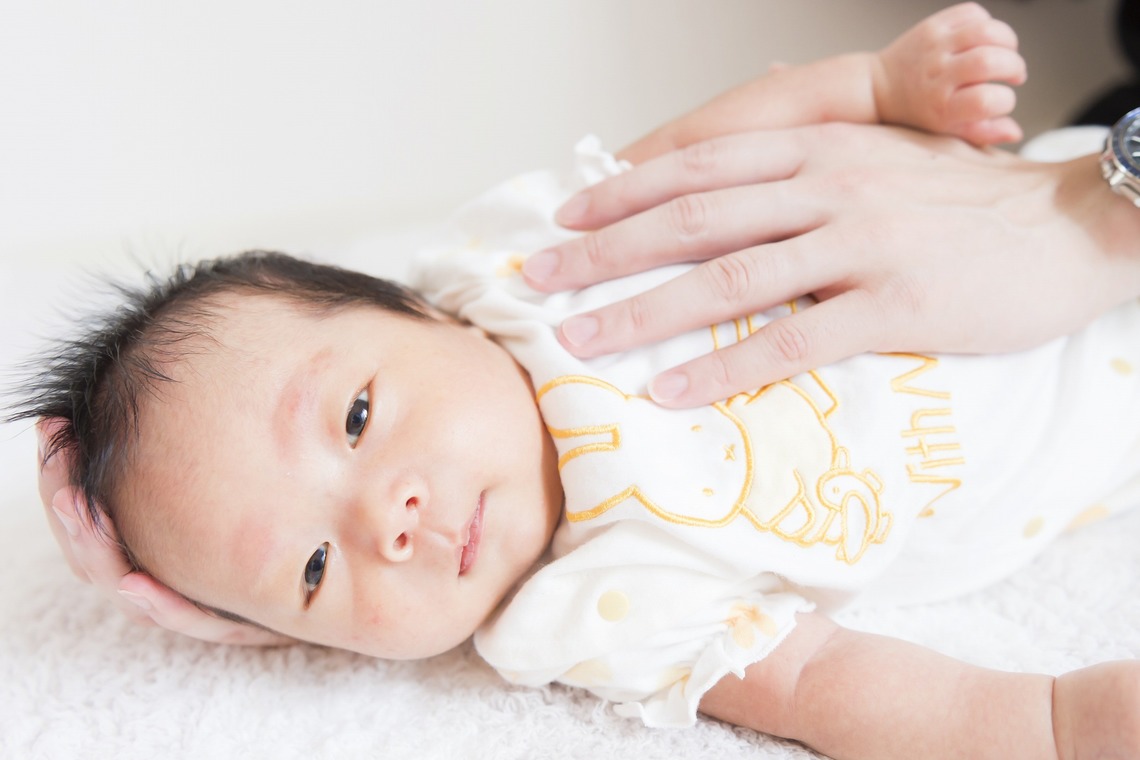 24to Produceが撮影した「ニューボーンフォト」の写真