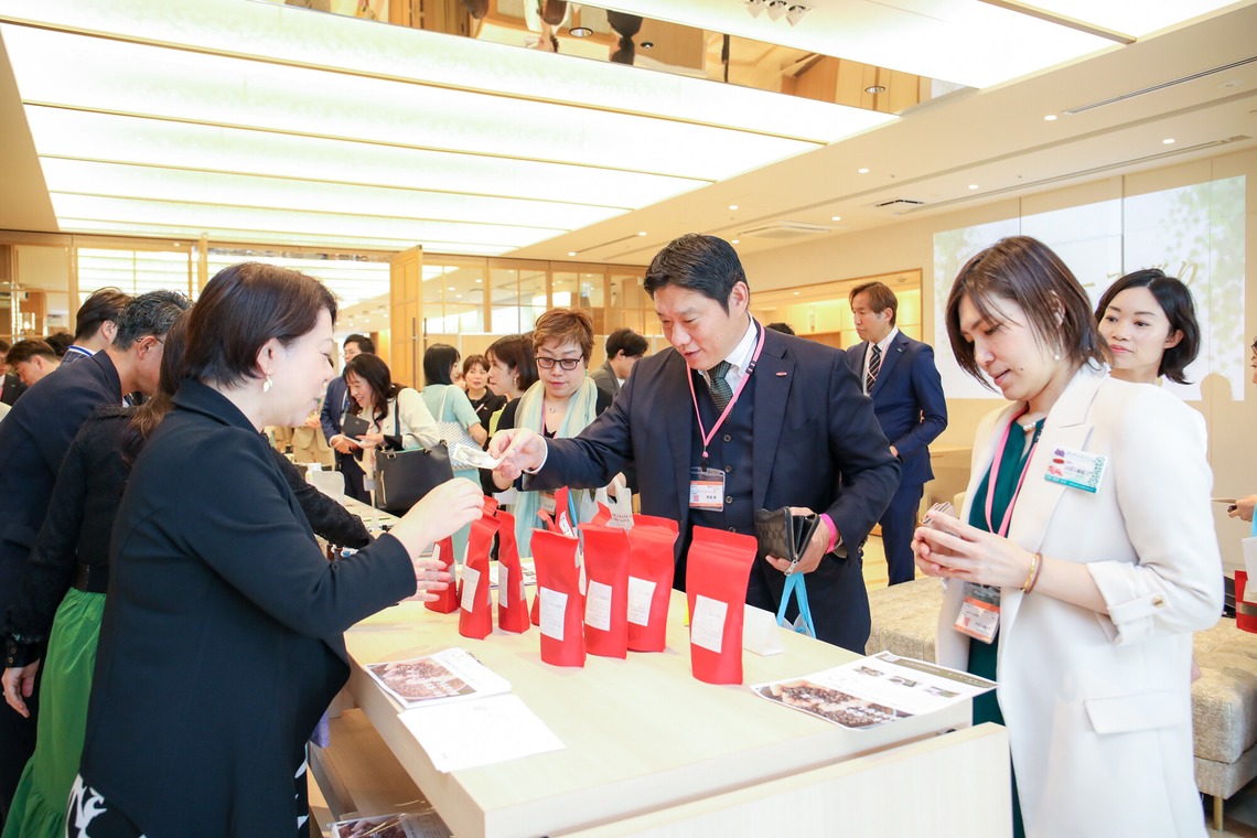 なかがわさとみが撮影した「ビジネス交流会の写真撮影」の写真