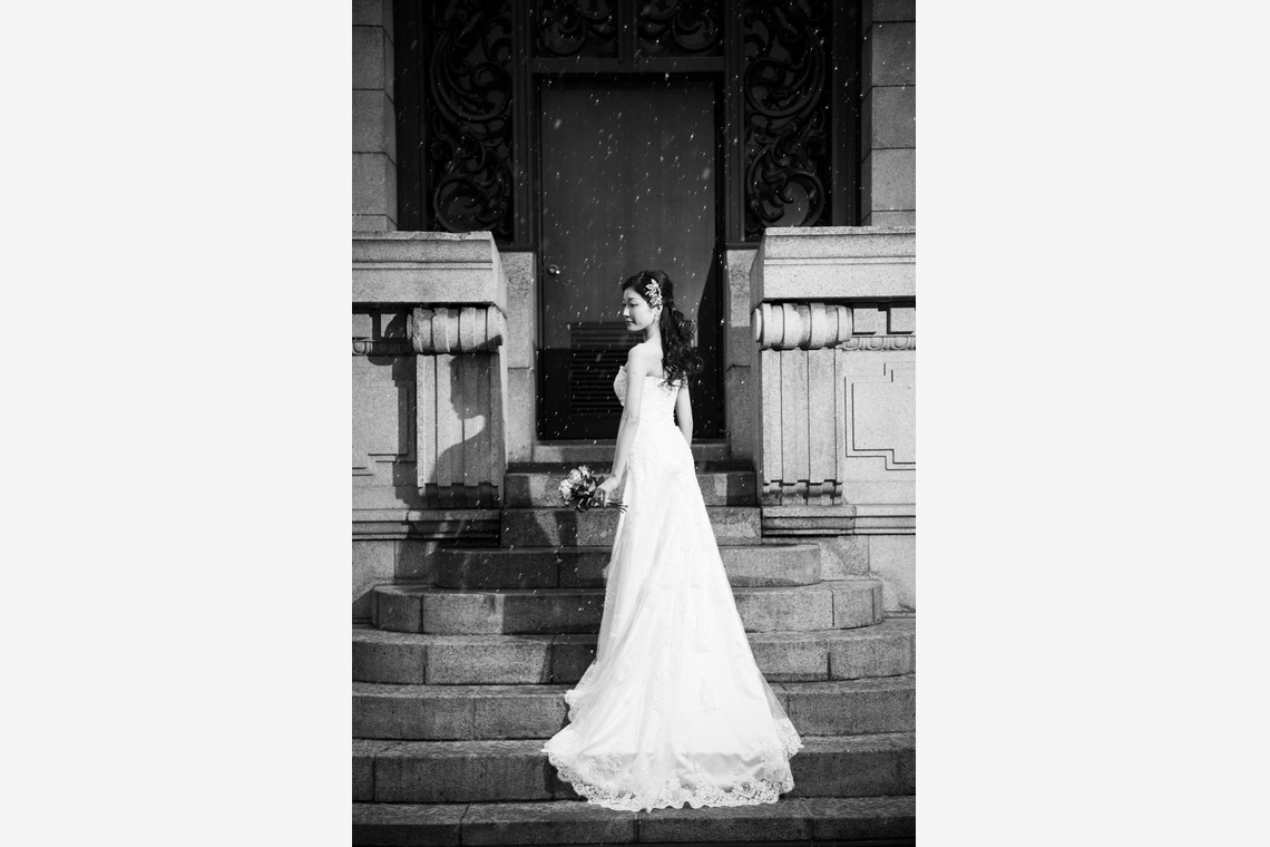 高野和希が撮影した「丸の内ロケーションフォト　前撮り」の写真