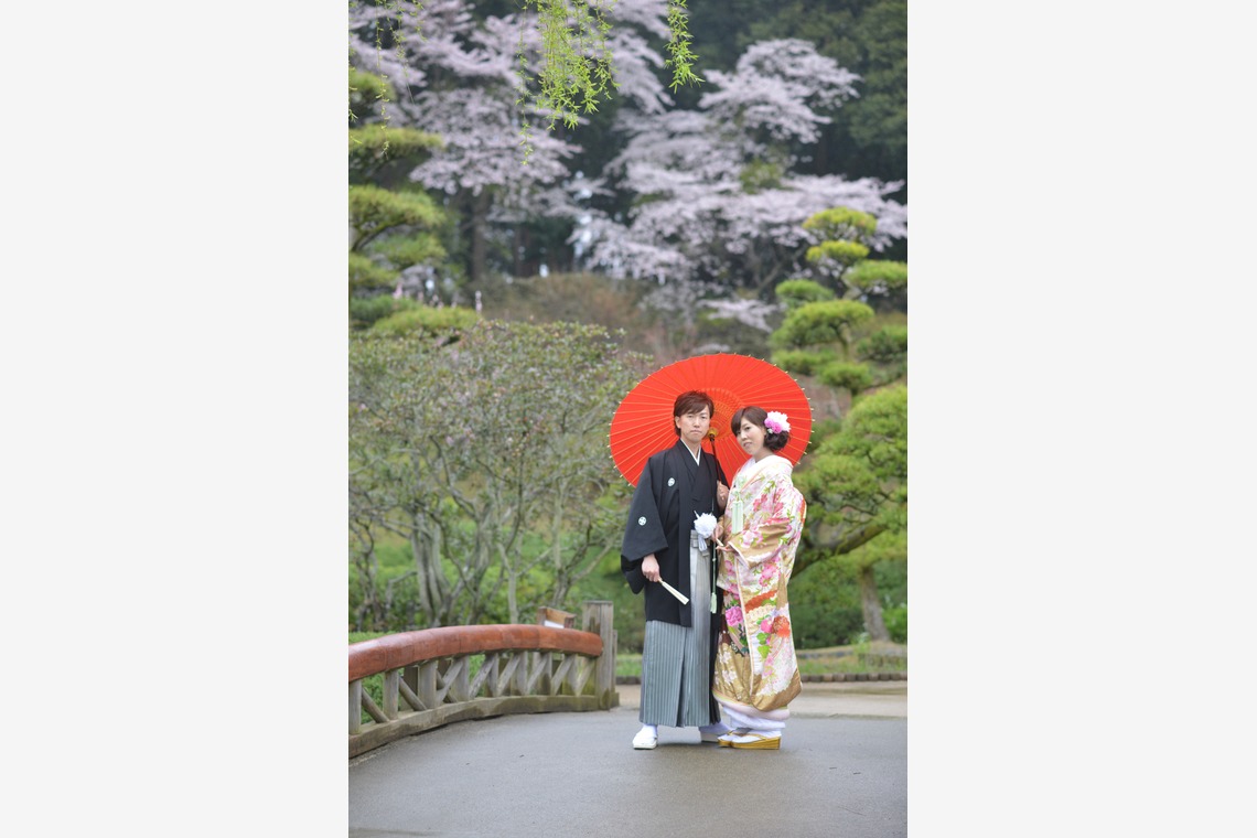 PIC WEDDING PHOTO（岩本 竜弥）が撮影した写真のアルバム「色打掛」