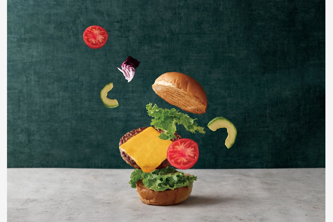 小倉里奈が撮影した写真のアルバム「フードフォト」