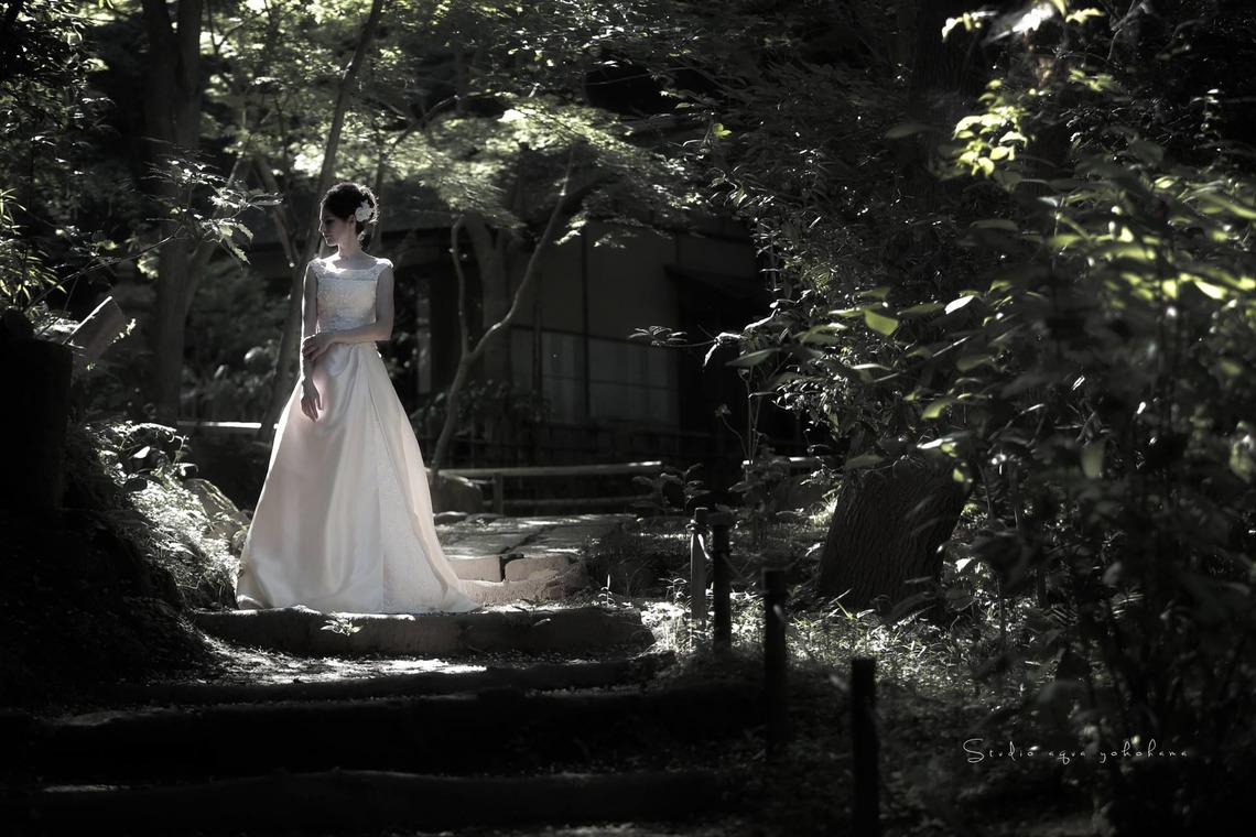 Photo of outdoor pre wedding photos taken by STUDIO AQUA