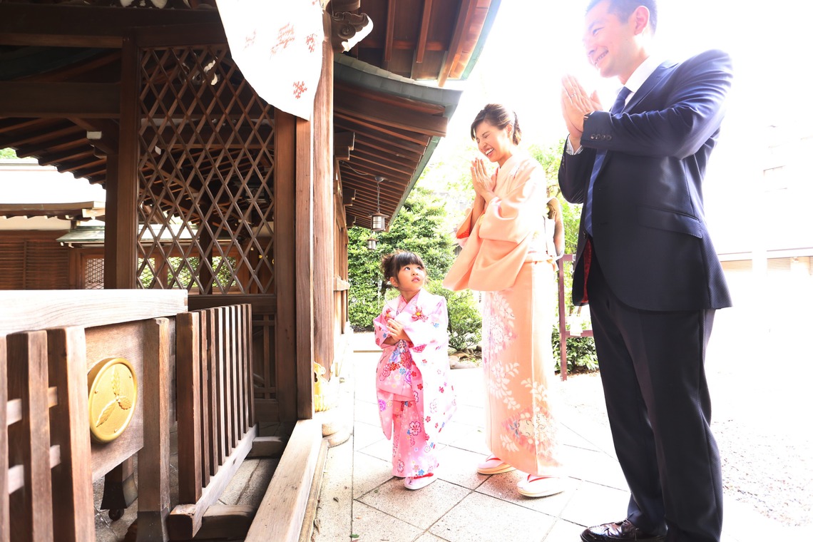 Kan Suzuki  photographyが撮影したエンゲージメントフォトのアルバム「七五三　白金氷川神社」