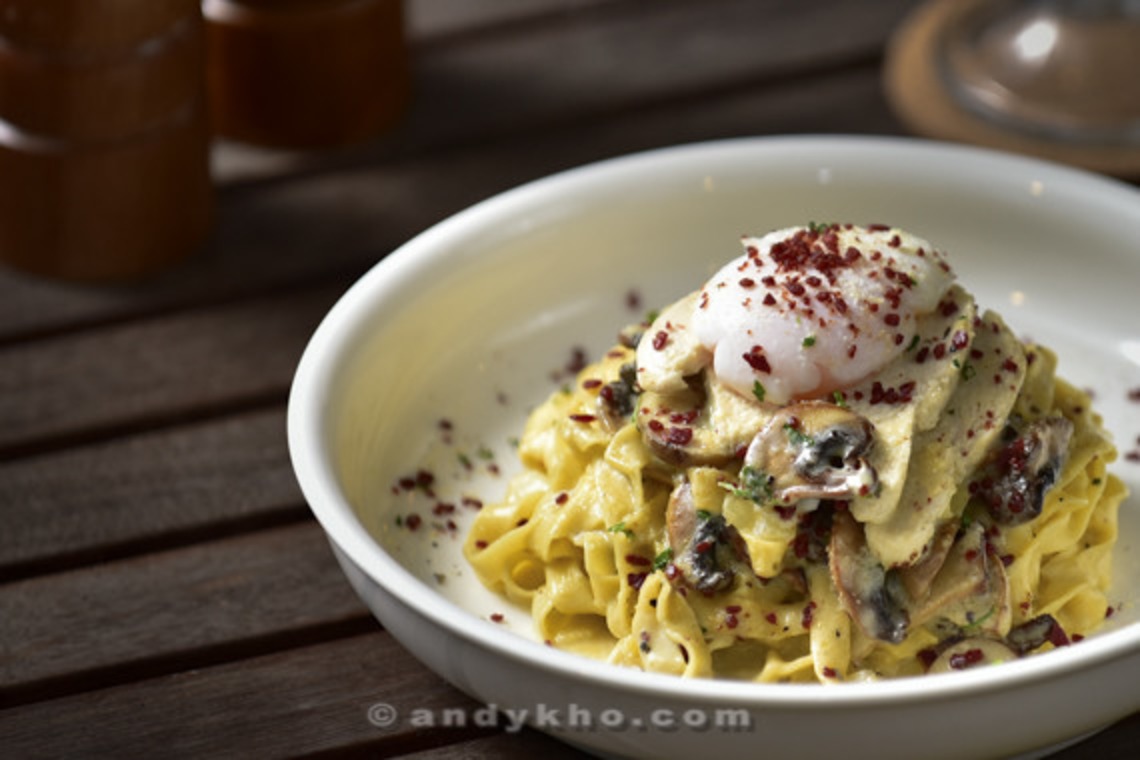Andy Khoが撮影した「Beans & Meat Commercial Food Photography」の写真
