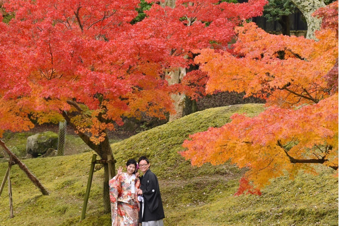 キキフォトワークスが撮影した写真のアルバム「Pre Weddingphotoshoot at Nara with kimono in autumn to winter」