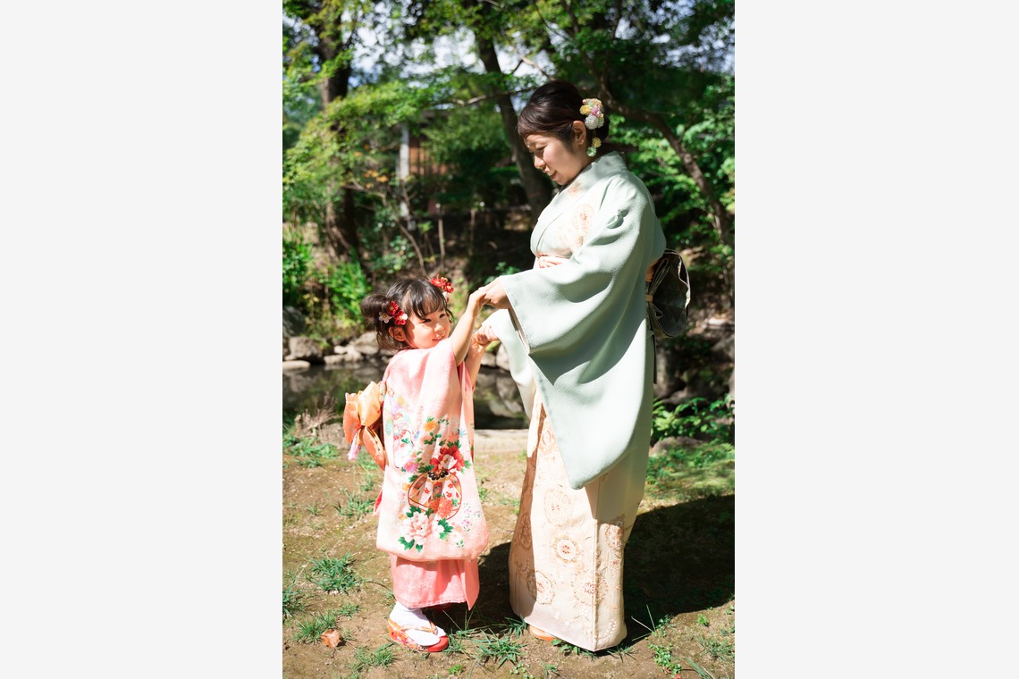 富岡 そよぎが撮影した「庭園での七五三撮影」の写真
