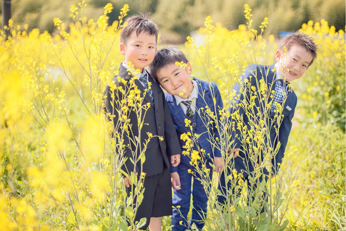 AXiS Photo Servise 藤井靖史が出張撮影した家族写真(キッズ,ベビーフォト)などが写った「一般出張撮影」の家族写真