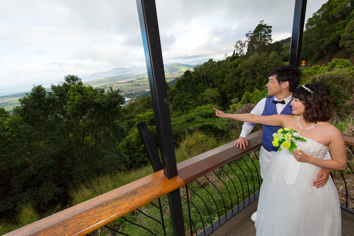 ケアンズ レンズ フォトグラフィーが撮影した「キュランダ村での様子」の写真