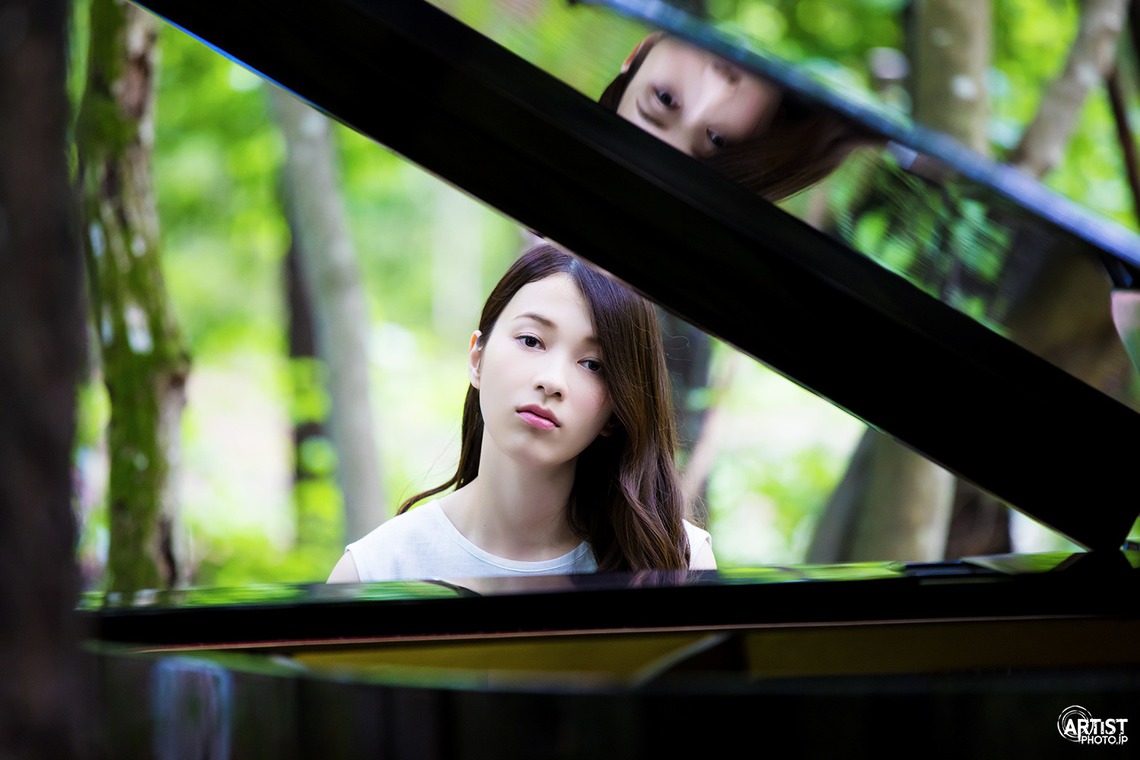 KIRAが撮影した写真のアルバム「森の中のピアノ -  那須塩原のスタジオ撮影」