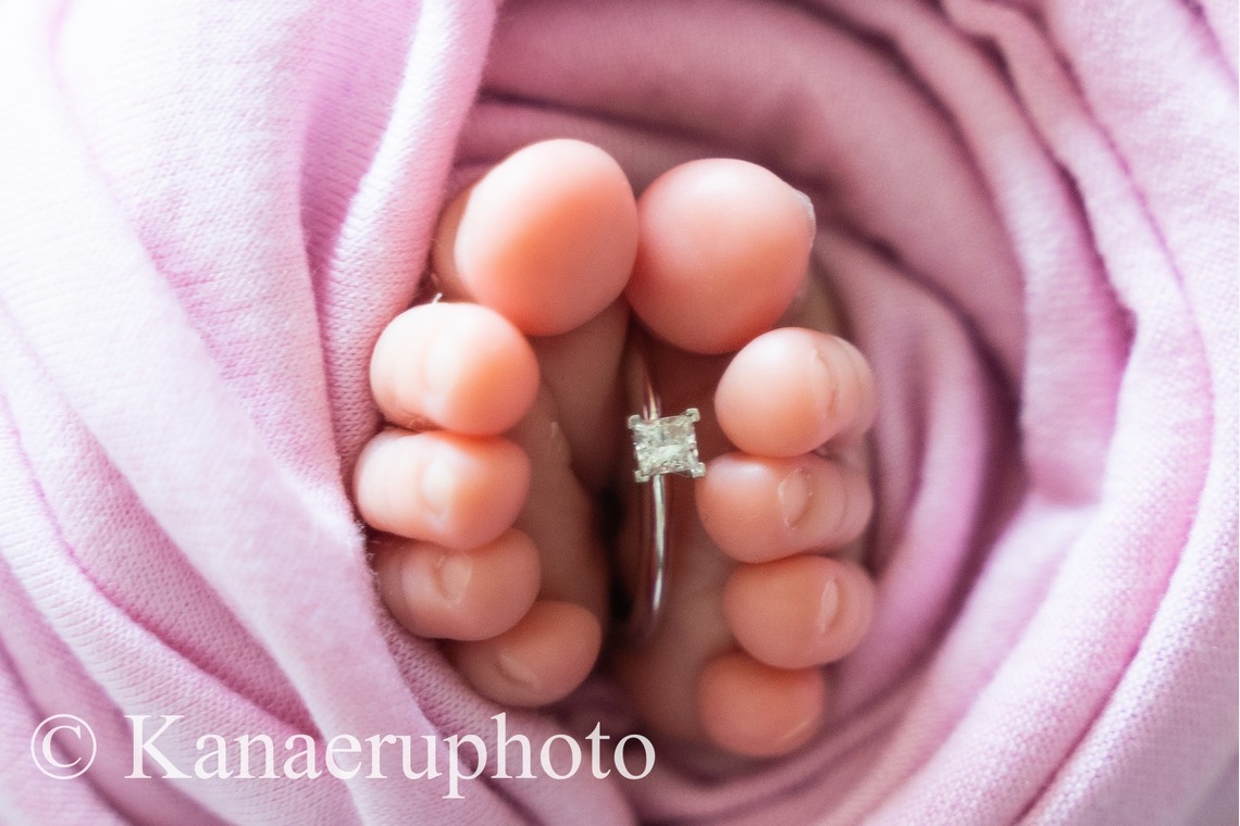 Kanaeruが撮影した写真のアルバム「赤ちゃん誕生の感動を写真に込めて」