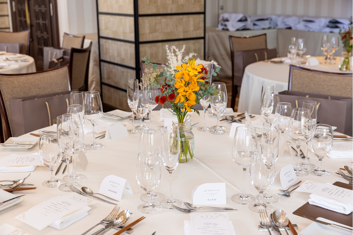 内海　利彦が撮影した「披露宴会場の花装」の写真