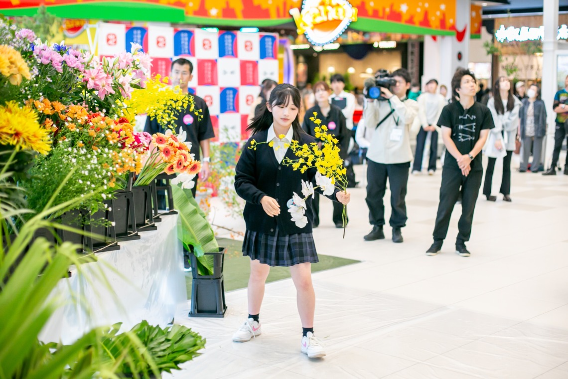 MEGANETWORKSが撮影した写真のアルバム「全国高校生花いけバトル」
