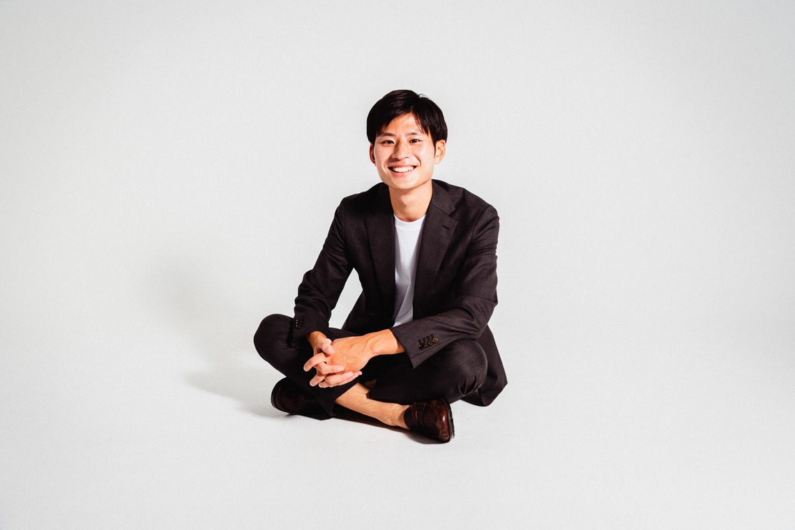 西村ユウトが撮影した写真のアルバム「プロフィール写真_スタジオ撮影_color」