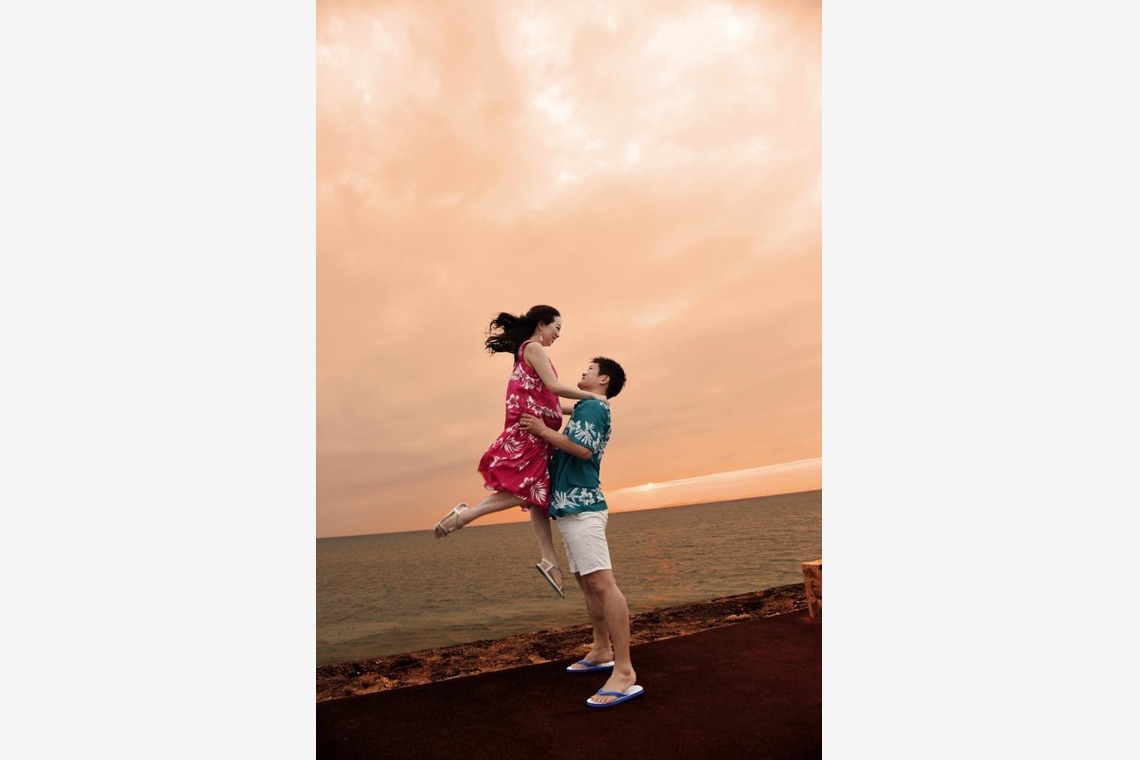 Avenir（山宮 敏明）が撮影した「夜景でカップルフォト」の写真