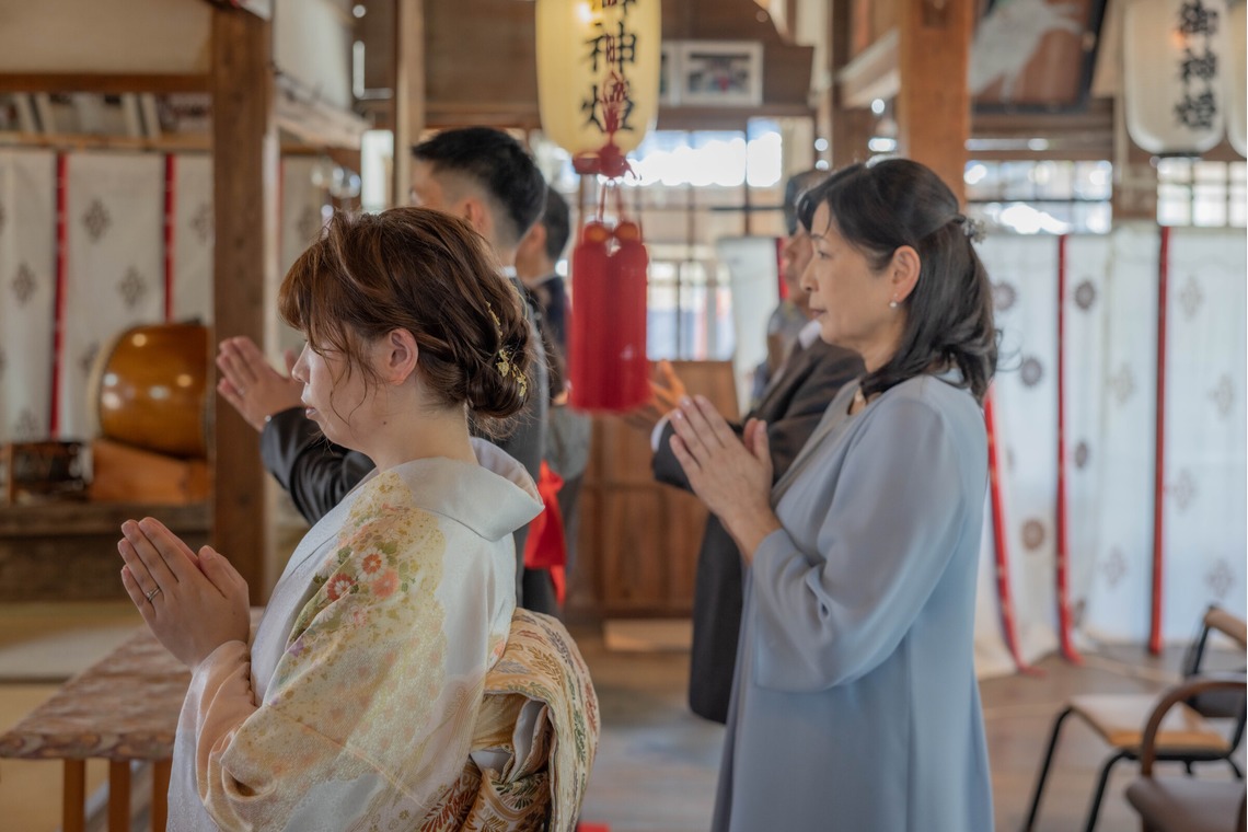 梅田　紫邑が撮影した写真のアルバム「家族でお祝いするお宮参り」