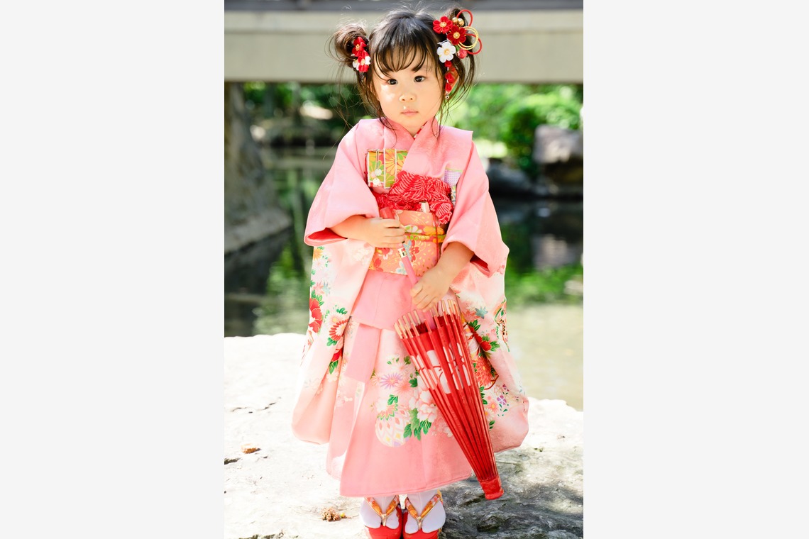 富岡 そよぎが撮影した写真のアルバム「庭園での七五三撮影」