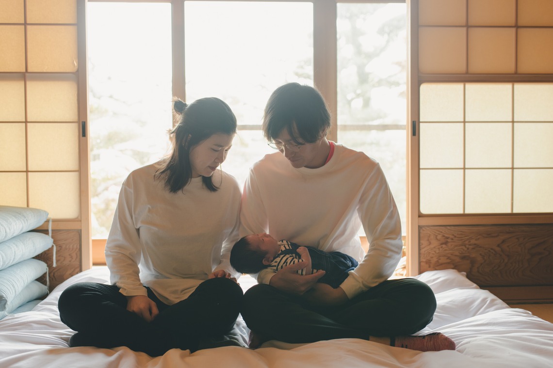 山口亮が撮影した写真のアルバム「ナチュラルニューボーン」