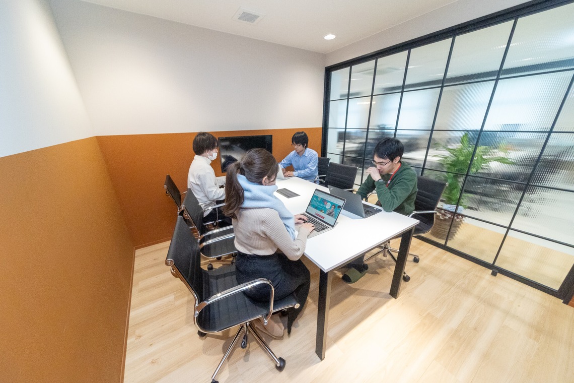 フォトスタジオENOが撮影した写真のアルバム「企業プロフィール」