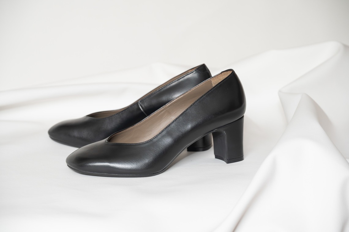 Batz Photoが撮影した「パンプス物撮り」の写真