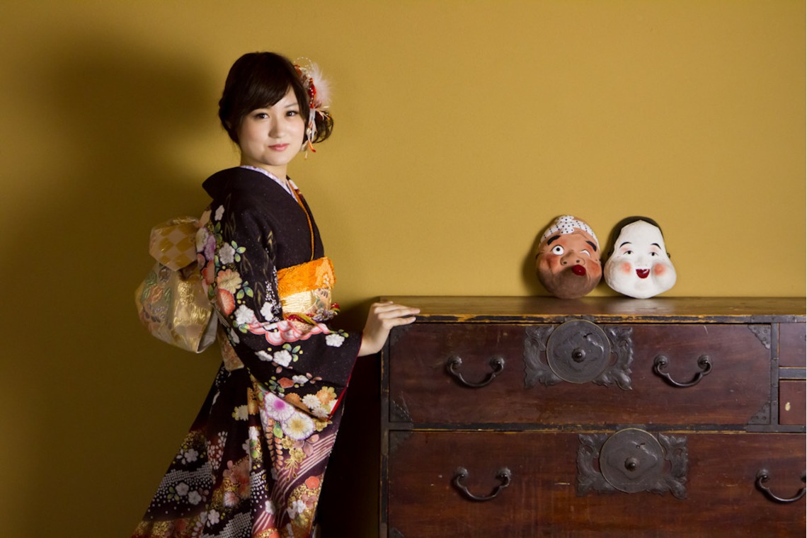 スマイルハンターが出張撮影した家族写真(キッズ,ベビーフォト)などが写った「成人式フォト」の家族写真