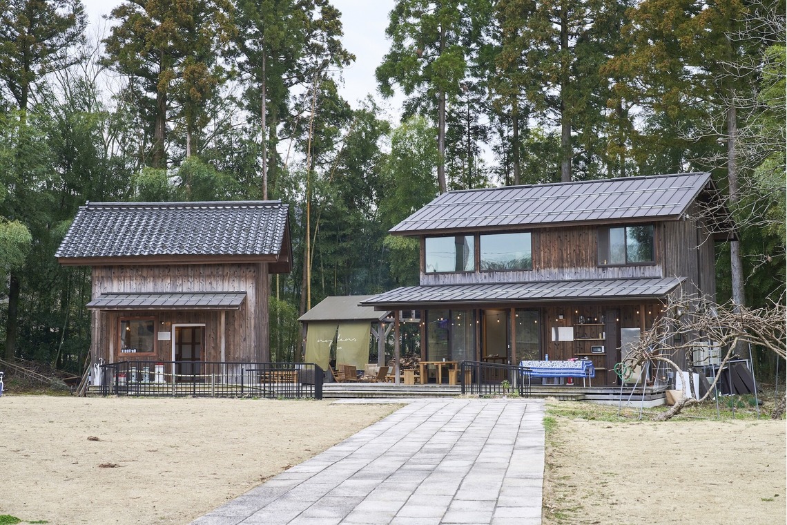 株式会社ヴィアングルが撮影した写真のアルバム「建物」