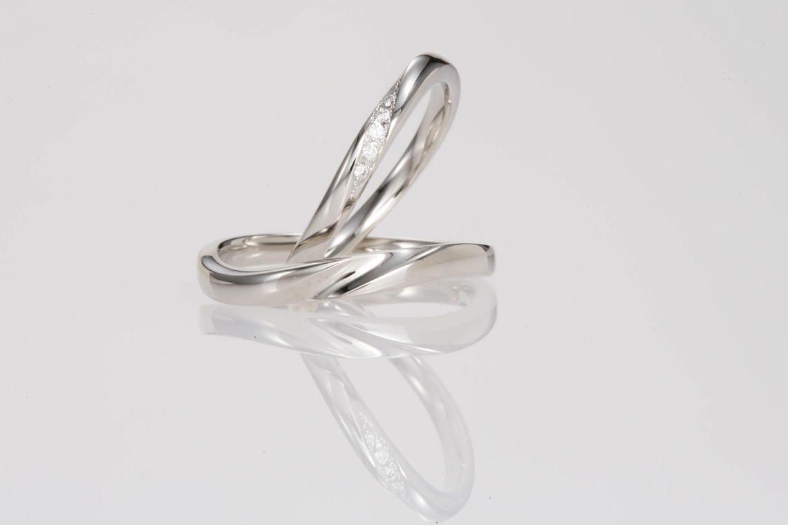 細川正人写真事務所が撮影した「ジュエリー化粧品」の写真