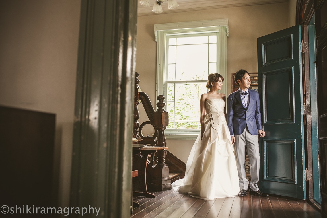 シキラマ グラフィーが撮影した「エンゲージメント・ドレス」の写真