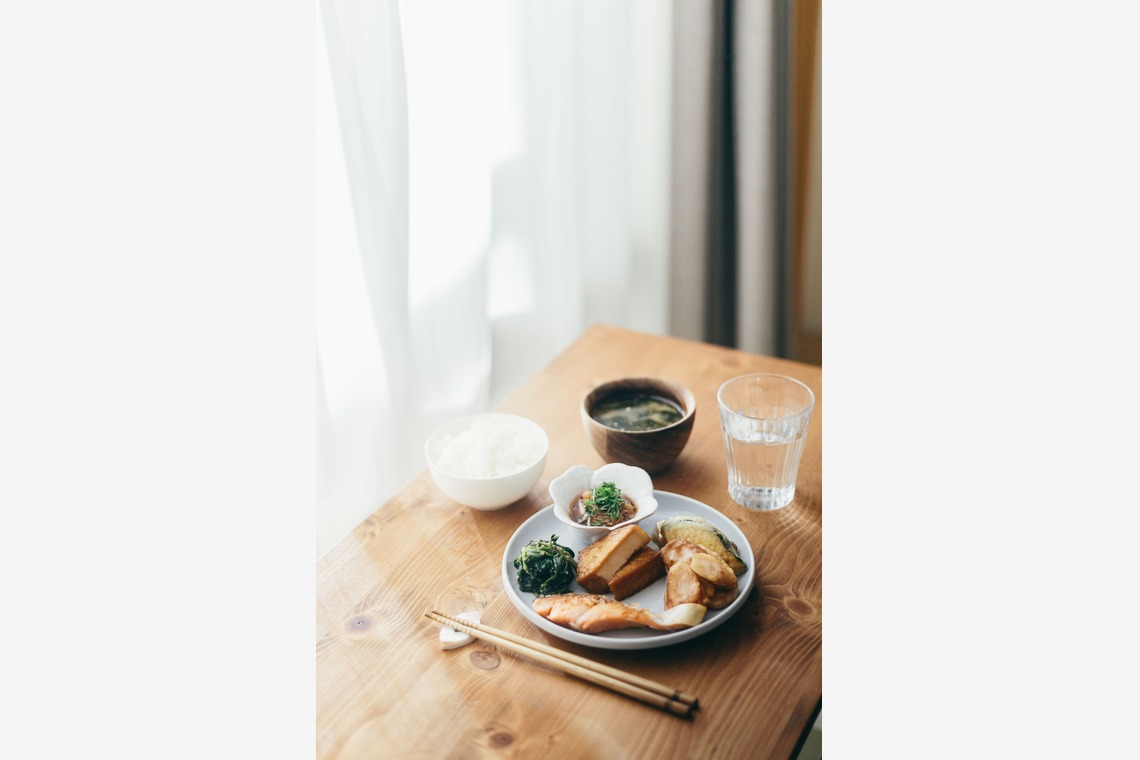 高田鴻平が撮影した写真のアルバム「料理、メニュー撮影 (大阪、京都)」