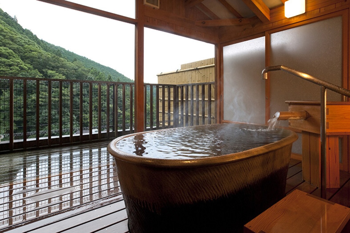 ワンツーBフォトが撮影した「ホテル・店舗・住宅・の外観と内観」の写真