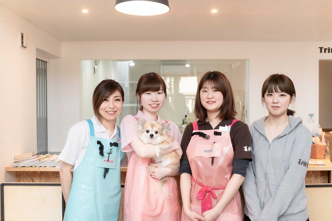 株式会社DAVINCI-Developmentが撮影した写真のアルバム「ペットトリミングサロン　ペットショップ」