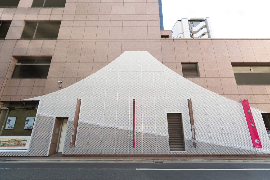 曽川拓哉が撮影した写真のアルバム「竣工写真」