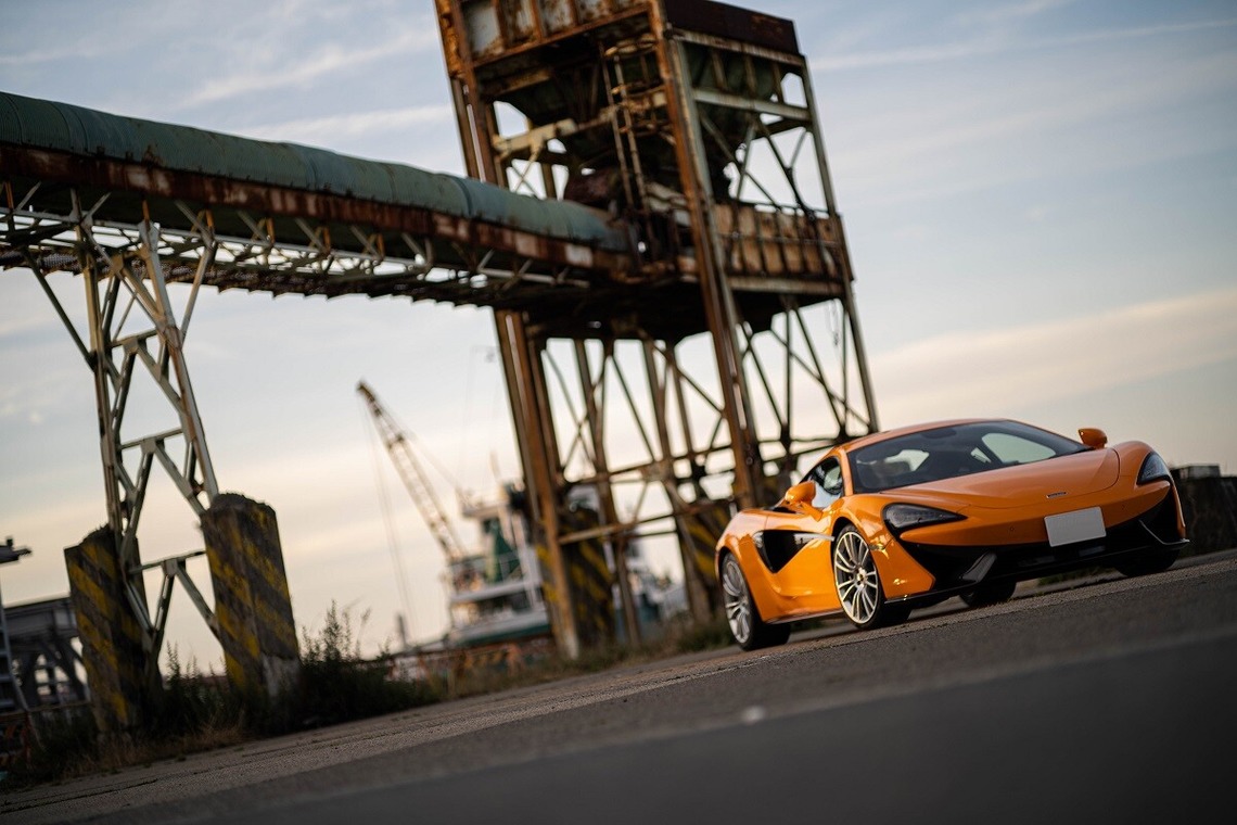 舘　典志が撮影した「自動車」の写真