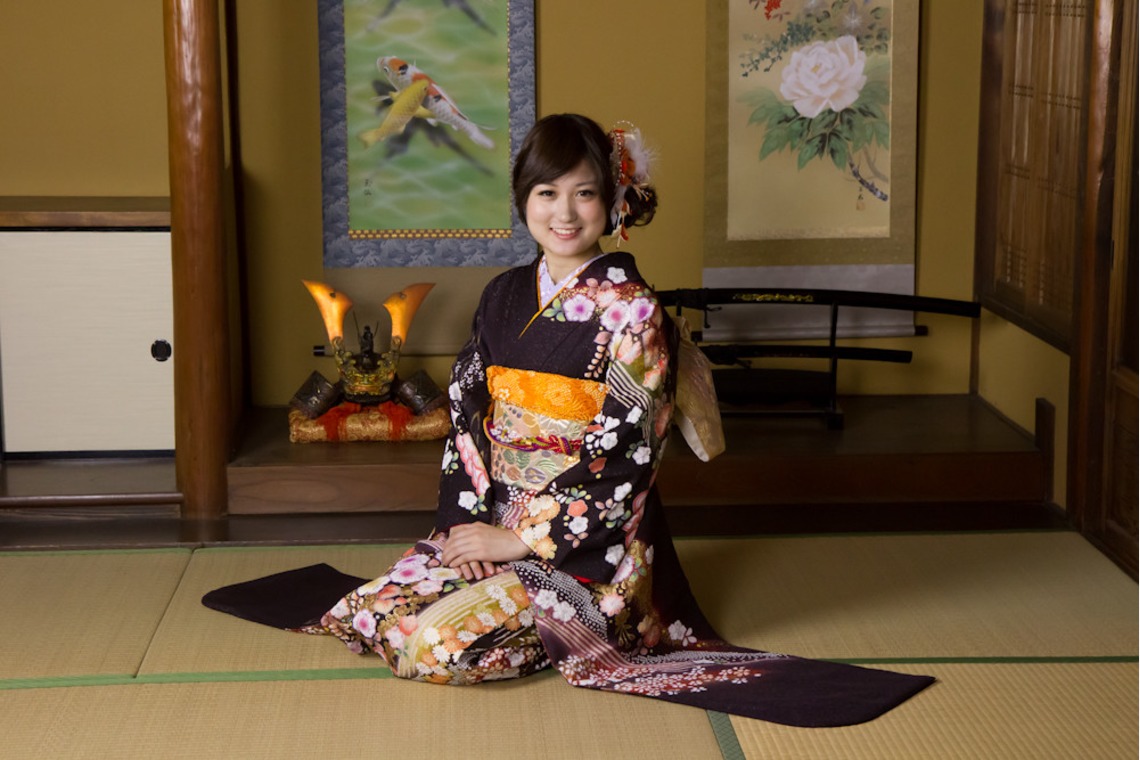 スマイルハンターが出張撮影した家族写真(キッズ,ベビーフォト)などが写った「成人式フォト」の家族写真