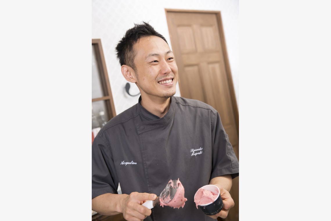 本郷直人が撮影した「人物　インタビュー」の写真