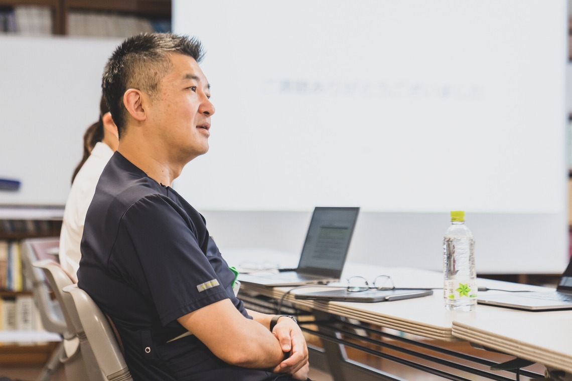 佐藤泰輔写真事務所が撮影した写真のアルバム「クリニック」