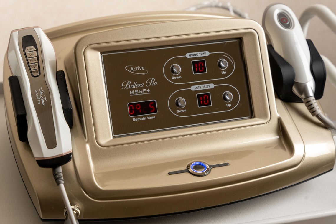 元木 ヒデが撮影した写真のアルバム「ティーズクリニック様　内覧撮影」