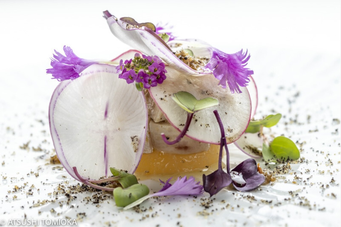 富岡敦が撮影した写真のアルバム「フランス料理店撮影」