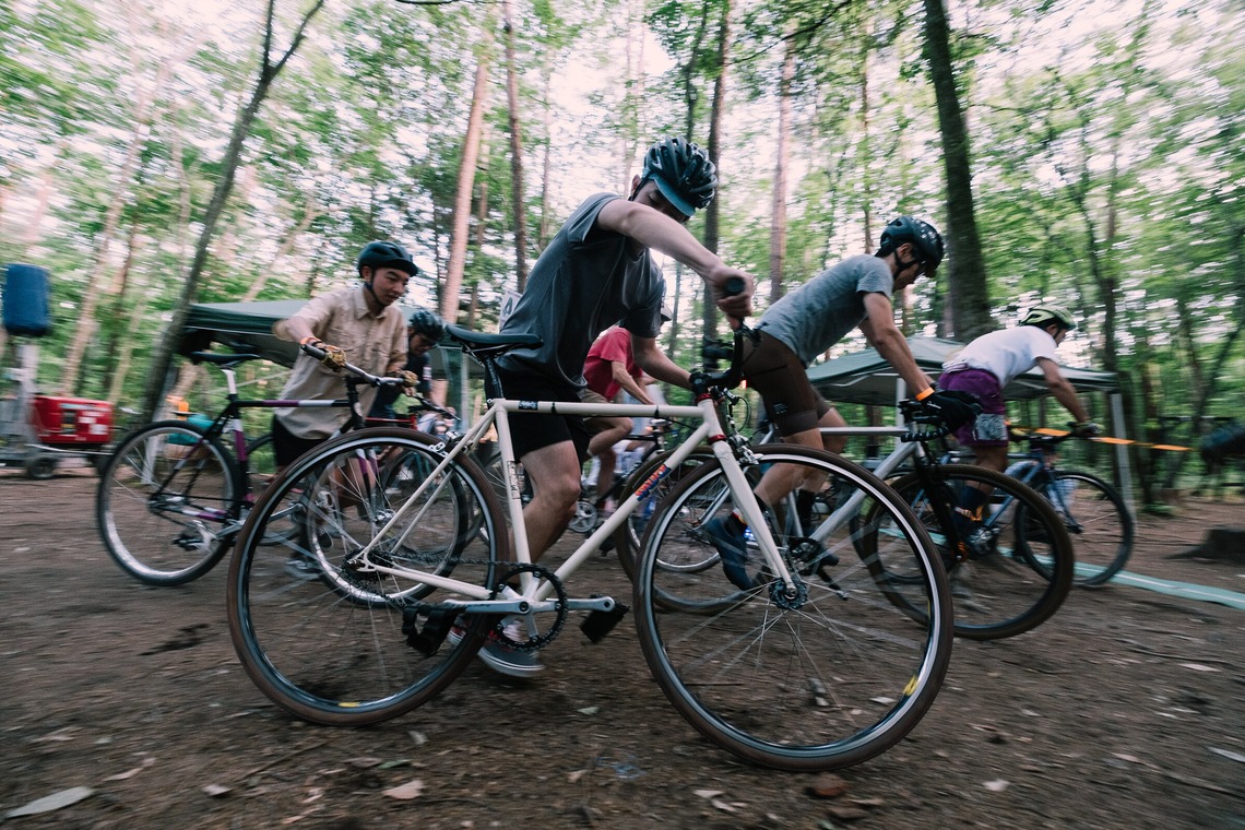 スタジオトモロが撮影した「自転車、キャンプのイベント」の写真
