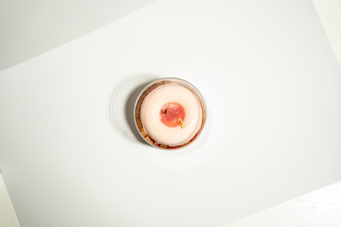 古口悠が撮影した写真のアルバム「洋菓子店EC用撮影」