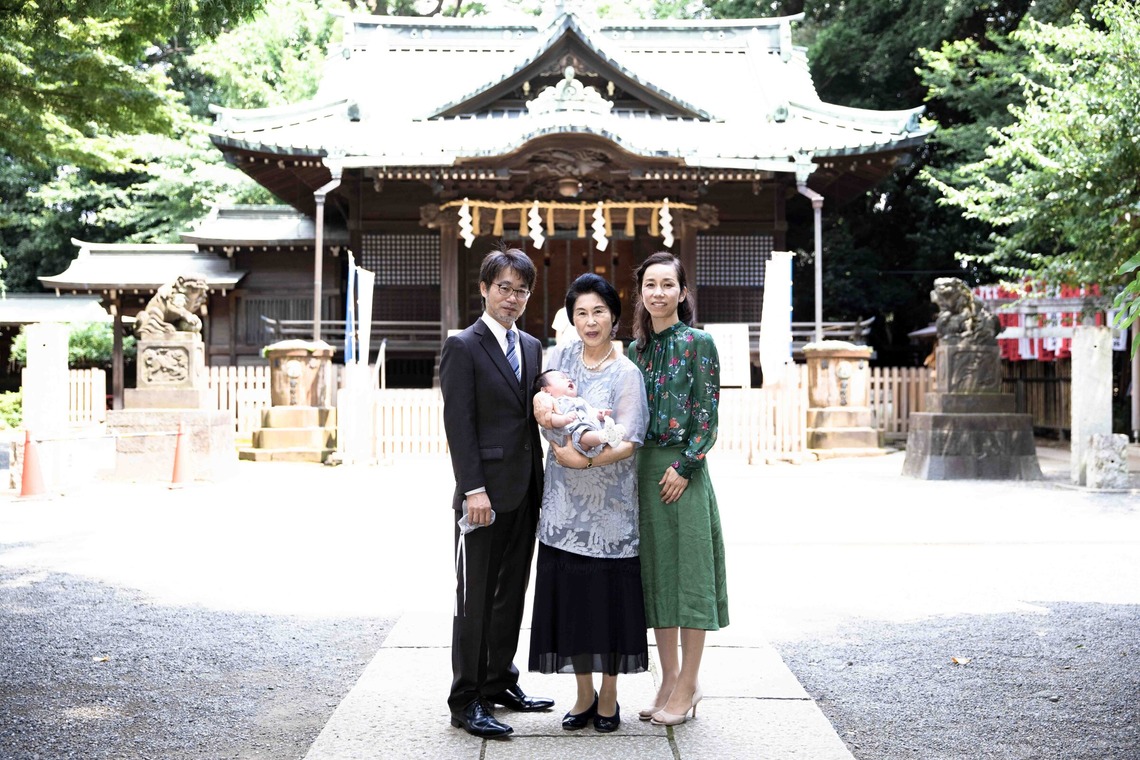 松井シンジが撮影した写真のアルバム「お宮参り」