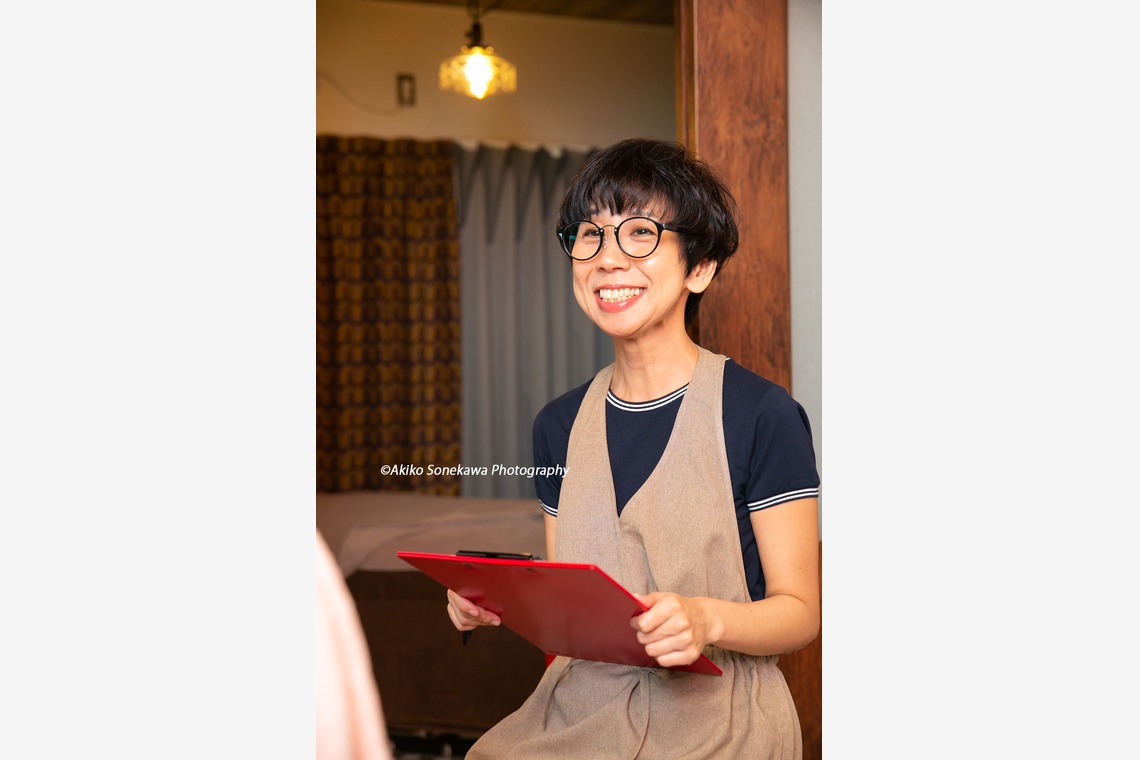 ソネカワアキコが撮影した写真のアルバム「エステサロン」