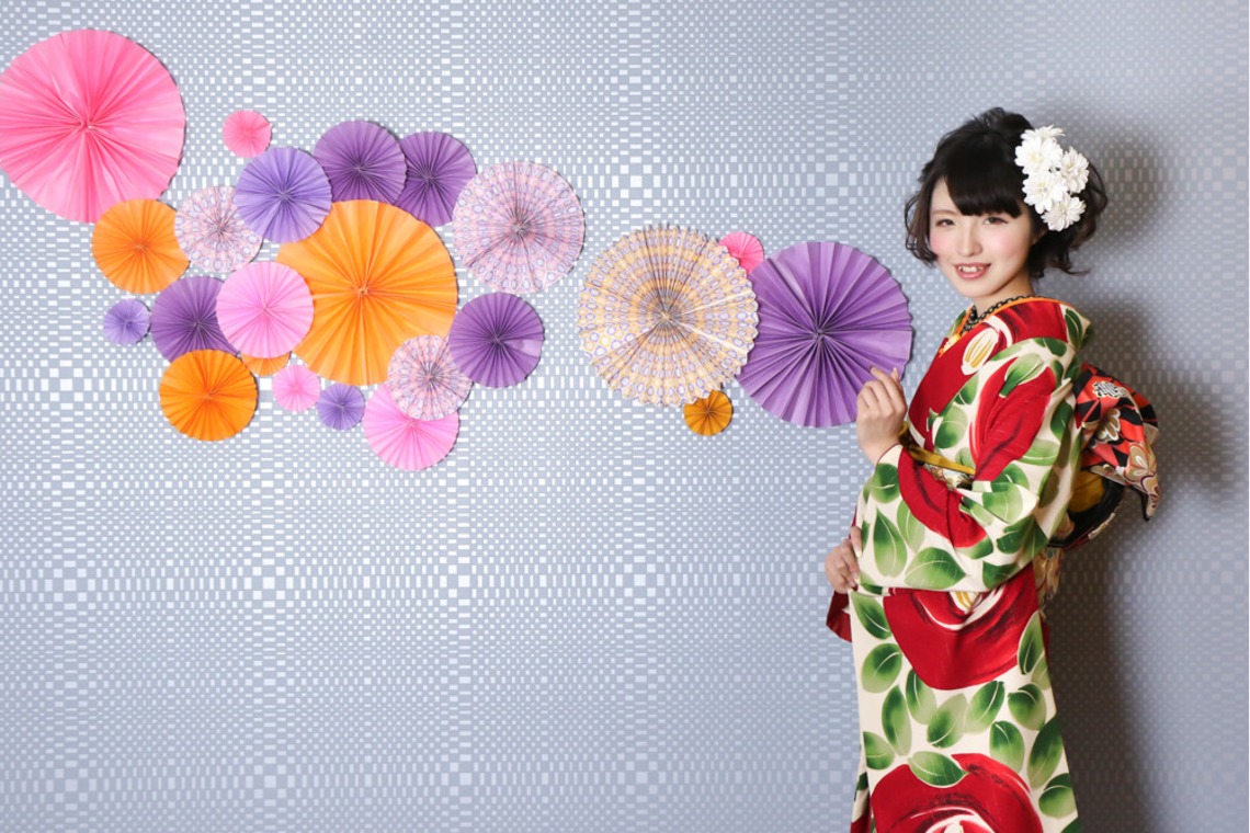 スマイルハンターが出張撮影した家族写真(キッズ,ベビーフォト)などが写った「成人式フォト」の家族写真