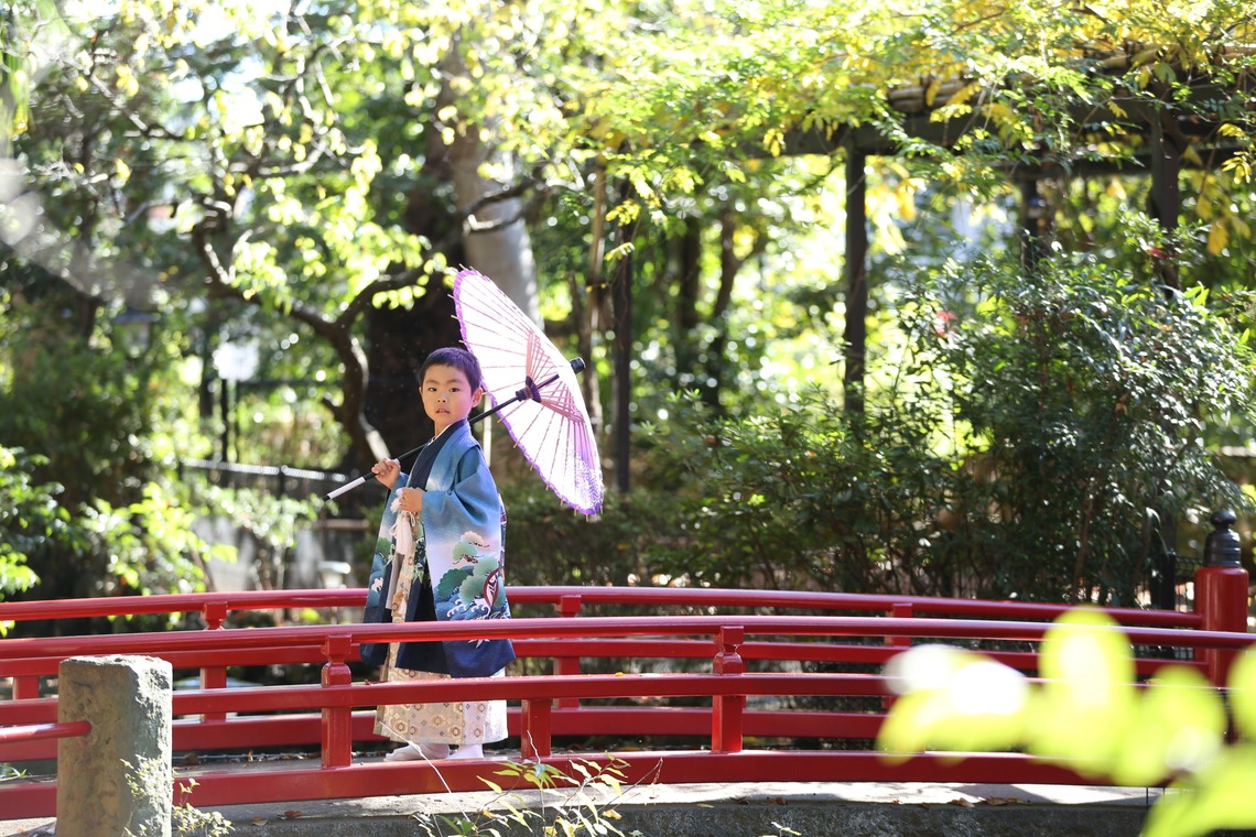出張撮影HUG TIMEが撮影した「七五三記念撮影＠世田谷八幡宮・東京」の写真