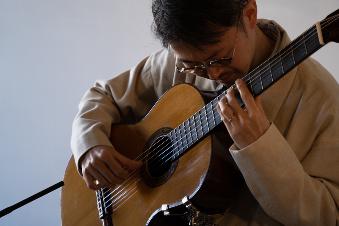 大木千帆が撮影した写真のアルバム「クラシックギターコンサート」