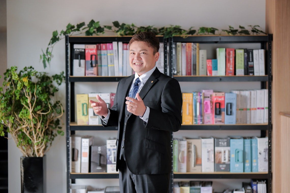 ARAI MAGICが撮影した写真のアルバム「オフィス　スタッフ紹介コンテンツ」