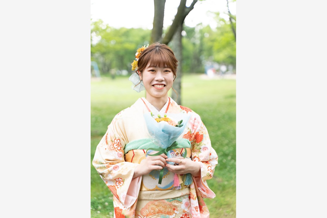 蓬台祐希が出張撮影した家族写真(キッズ,ベビーフォト)などが写った「成人式前撮り撮影」の家族写真