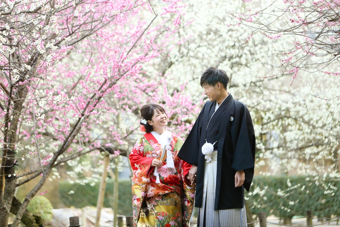 KIKIウェディングが撮影した写真のアルバム「梅の香りに包まれて　広島縮景園」