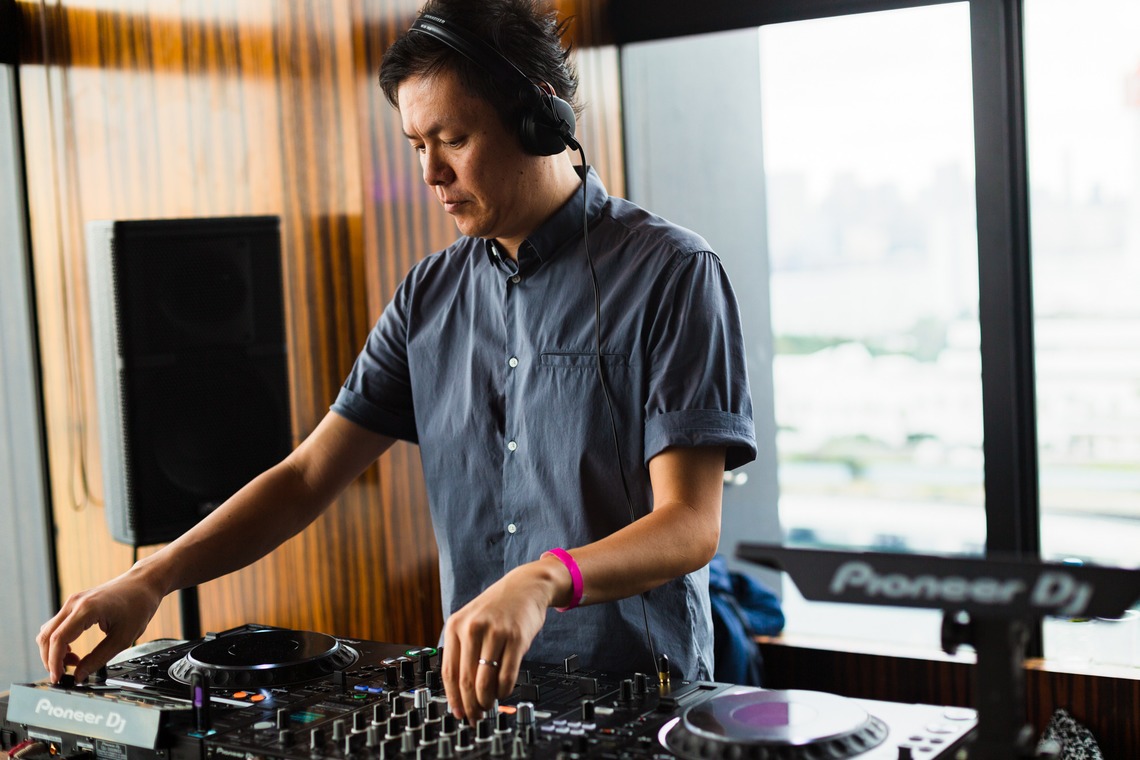 Hatazawa Akihiroが撮影した写真のアルバム「お台場SOHO 最上階でのパーティー」