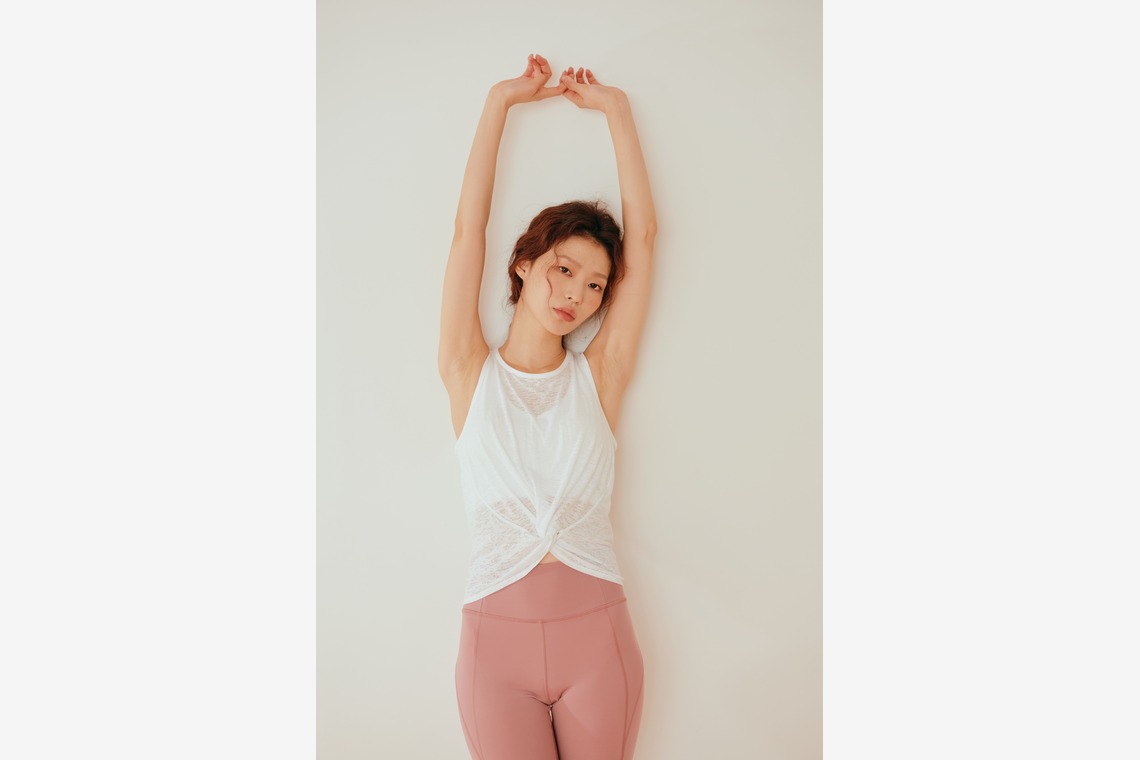倉木ノエルが撮影した「ポートレート広告」の写真